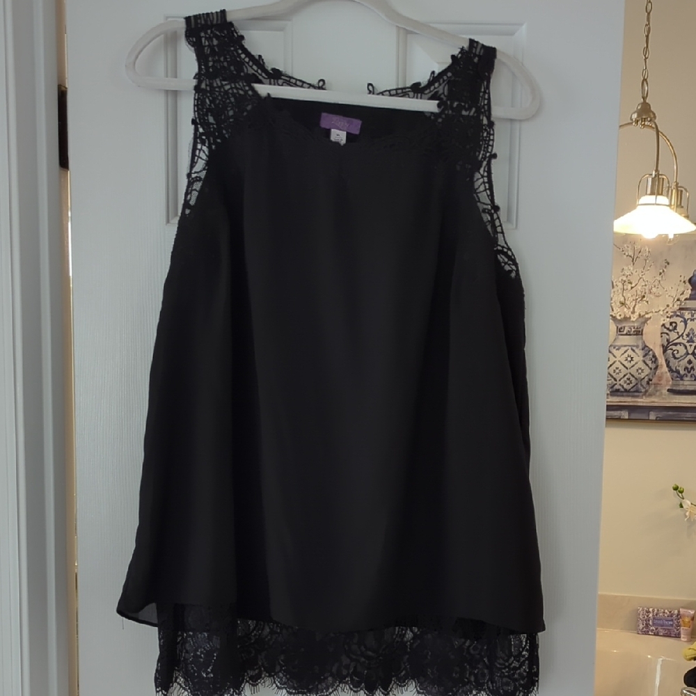 Elegant Black Lace Trim Women's Top